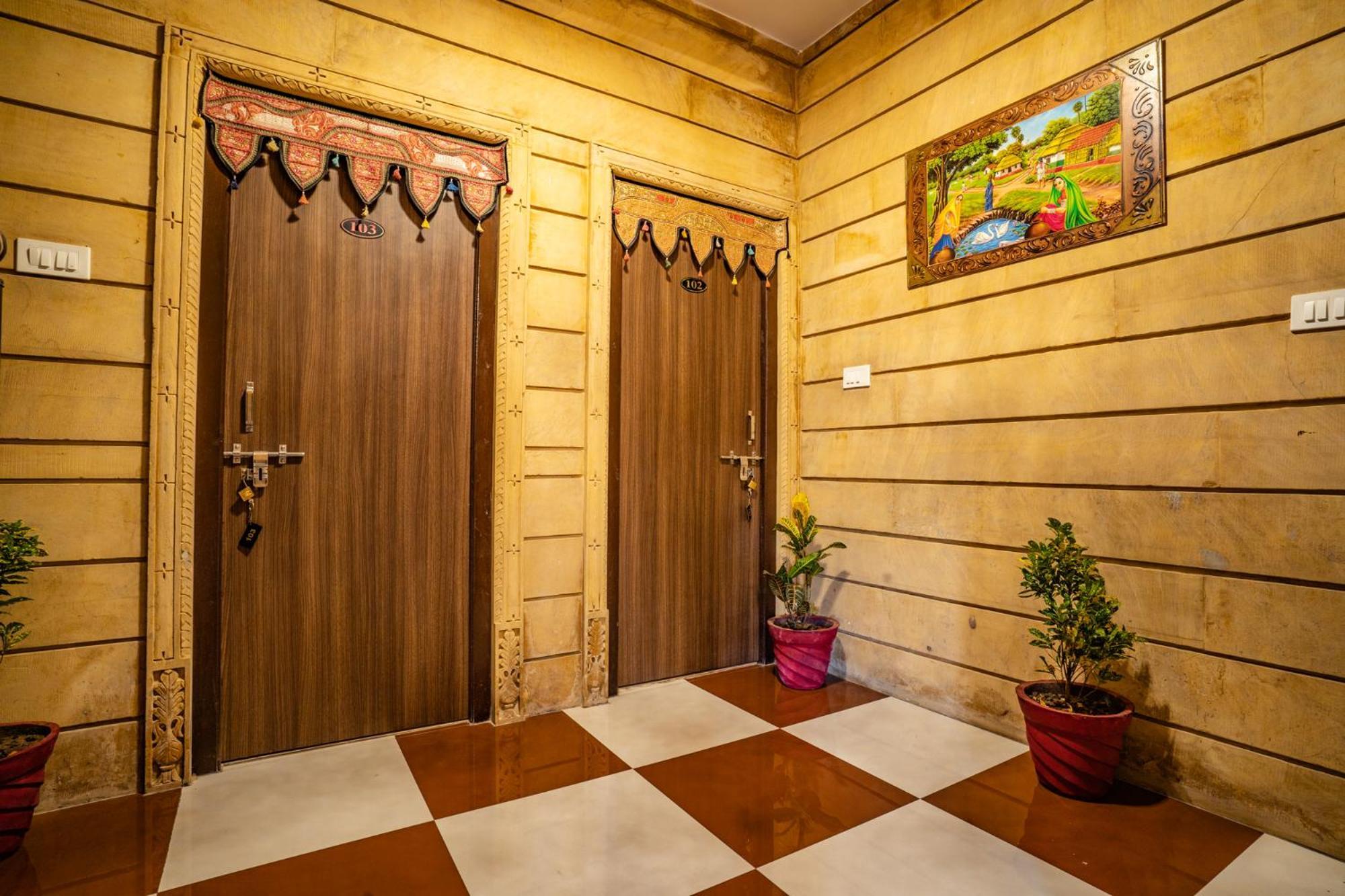Hotel Relax Inn Jaisalmer Exterior photo
